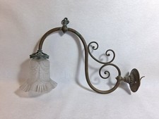 Ancienne applique à gaz en bronze XIXe transformée à l'électricité avec sa tulip