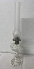 Lampe à pétrole en verre ou