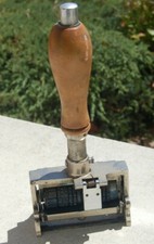 Ancien Tampon Dateur Encreur