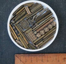 Lot de fers à dorer plaque