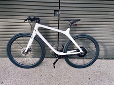 Gogoro Eeyo 1S Vélo Électrique Carbone 11.9kg État Neuf VAE