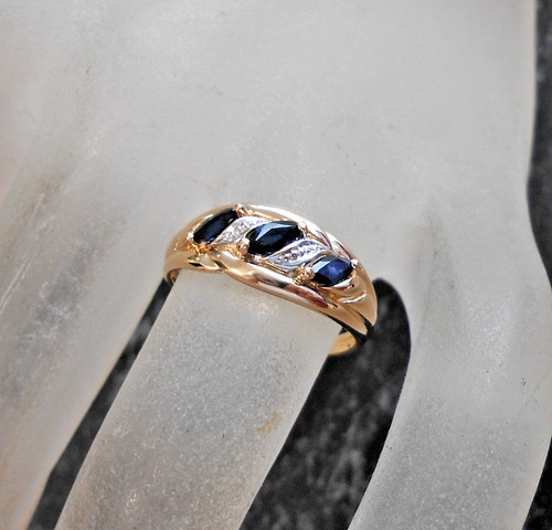 Bague jaune 18k sertie - ,