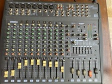 Yamaha EMX2000 Utilisé Powerd Mixer De France