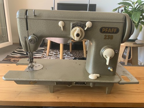 Machine coudre vintage - machine,