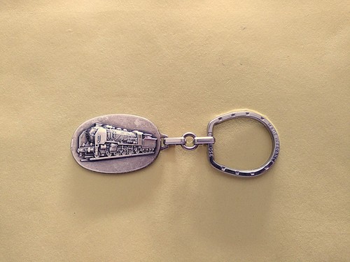 Ancien porte clé locomotive - clÉ,