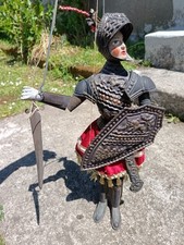 Ancienne marionnette de théâtre italien ,chevalier