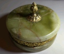 Boite En Pierre Onyx Et Métal