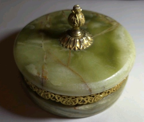 Boite pierre onyx métal - en,