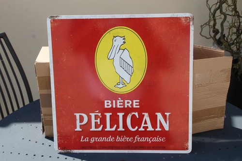Plaque tole emboutie rouge - plaque,