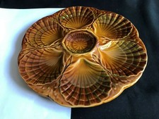 Assiette à huîtres  SARREGUEMINES barbotine diam. 23,5 cm  TBE