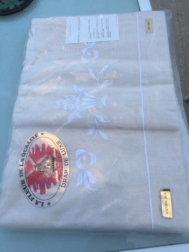 Drap vintage neuf - neuf, brodé