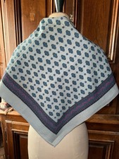 Foulard  fichu vintage