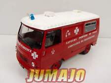 CPL1 Véhicules Légers Sapeurs Pompiers 1/43 Hachette IXO Peugeot J7 Ambulance Pa