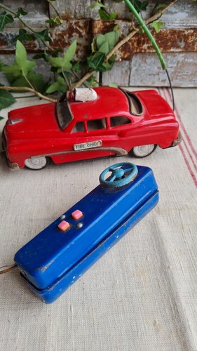 Ancienne voiture tole - ancienne,