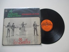 VINYLE 33 TOURS LES BEATLES 4 GARÇONS DANS LE VENT  ODEON OSX 226