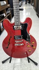 Guitare électrique semi-acoustique (EPIPHONE) DOT ES-335 type Cherry utilisée...