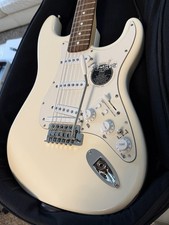 Fender Standard Roland Ready