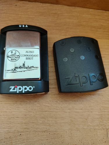 Zippo ancien neuf marine - -,