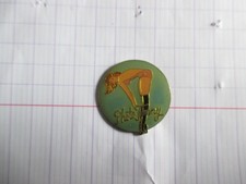 pin's  photo Fanny petanque  pin-up