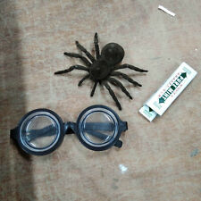 lot vintage farce et attrape - araignée chewing gum arroseur et fausses lunettes