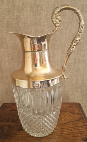 Aiguière verre moulé à - verre,