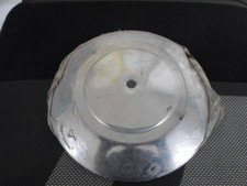 RENAULT 4L - R5 UN ENJOLIVEUR