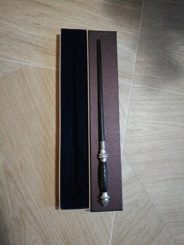 Baguette cosplay narcissa - ,