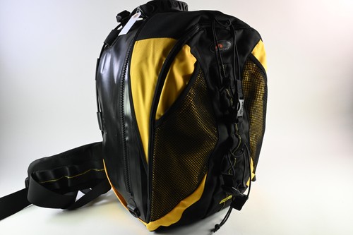 Lowepro dryzone 200 - lowepro,