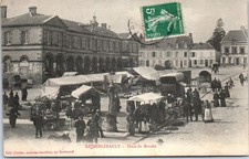 61 LE MERLERAULT - la place un