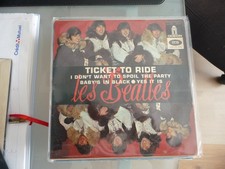 Beatles  45 T MEO 108 EX