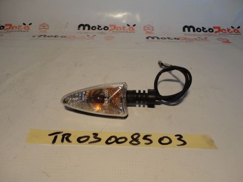 Front right arrow - front, indicator