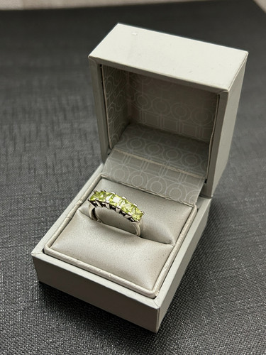 Tres belle bague argent - tres,