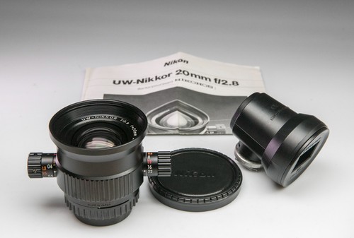 Nikon nikkor 2 - /, avec