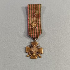 REDUCTION DE LA MEDAILLE DES CROIX DE FEU ANCIENS COMBATTANTS LEGION ETRANGERE