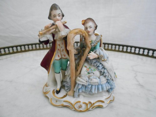 Figurine porcelaine scene - figurine,