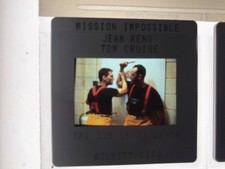 MISSION IMPOSSIBLE - T. CRUISE, E. BÉART J. RÉNO….. -  DIAPOSITIVE DE CINÉMA