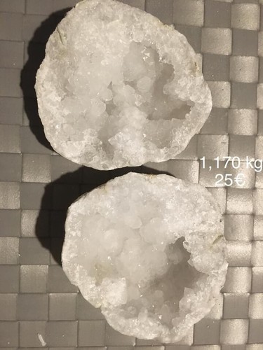 Geode quartz - geode,