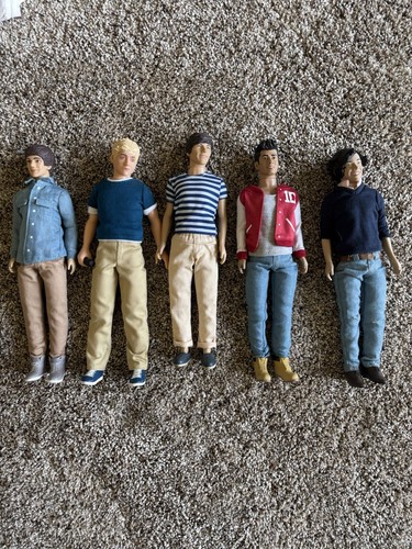 One direction all dolls and - one,