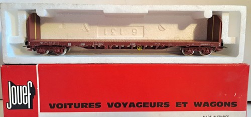 Jouef wagon plat a dossiers - :,