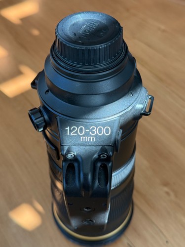 Nikon 120 300mm - , fl