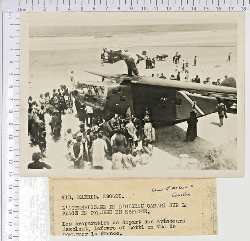 Photo ancienne aterrissage - ancienne,