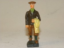 FIGURINE EN COMPOSITION