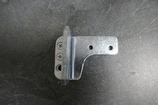 Charnière de droite réfrigérateur congélateur HOTPOINT HA70BI31S (occasion)