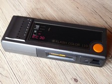 Appareil photo argentique " Asaflex " EC 30 .