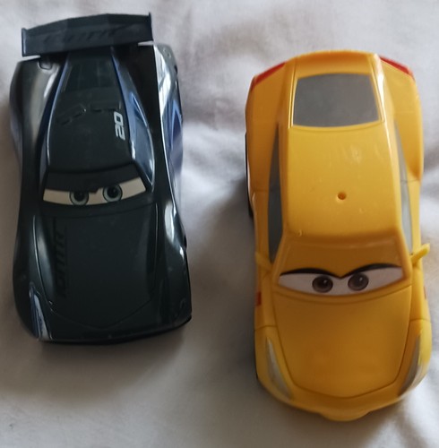 Voitures cars mattel - voitures, a