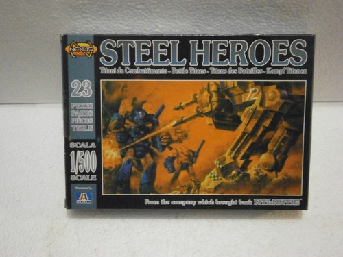 Maquette figurine robot - robot, steel