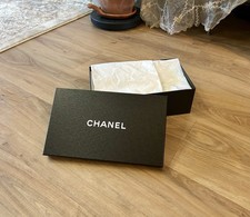 1  Boîte Vide  Chanel Avec