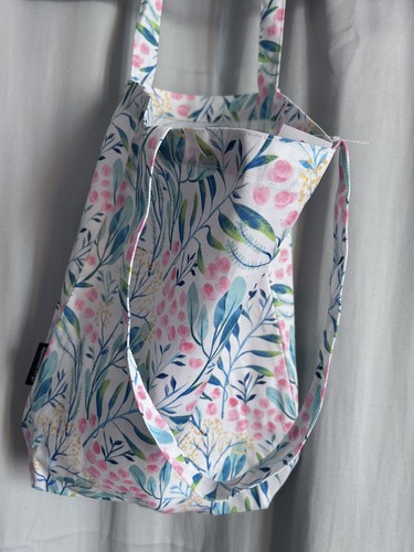 Tote bag - tote,