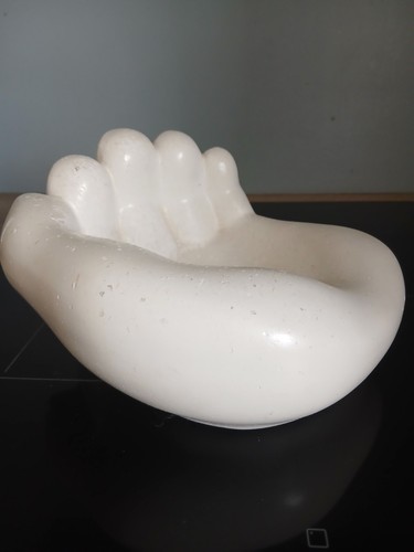Sculpture grande main vide - main,
