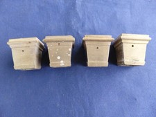 4 sabots carrés Intérieur au plus grand 2,2 cm laiton pieds meuble table